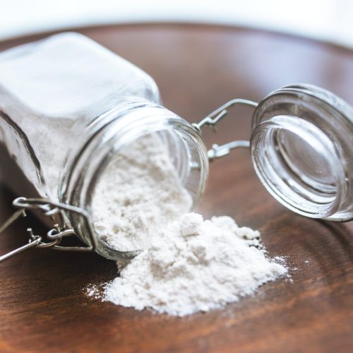 Soda za poliranje farova: Prirodno sredstvo za obnavljanje sjaja Soda za poliranje farova